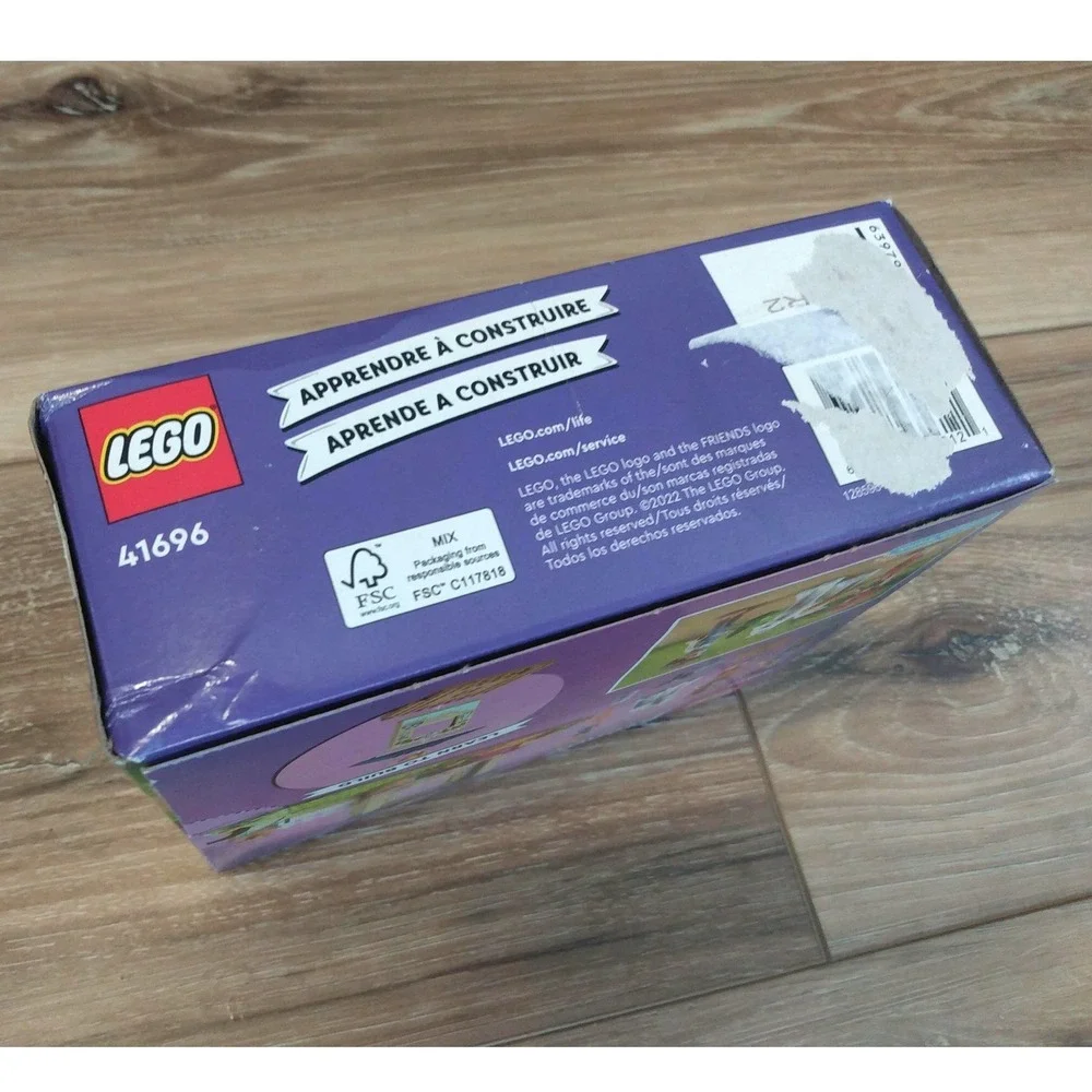 Lego FRIENDS 41696 Pony-Washing Stable Mia Daniel Horse Equestrian Farm Unopened